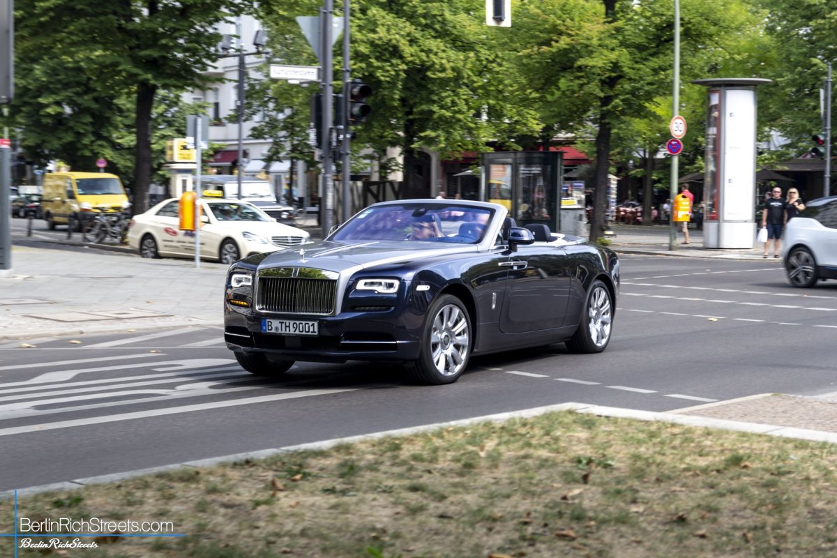 Rolls-Royce Dawn spotted in Berlin — BerlinRichStreets